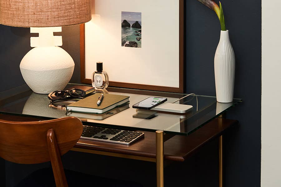 Classics Leather Wireless Charger - Dual Charging