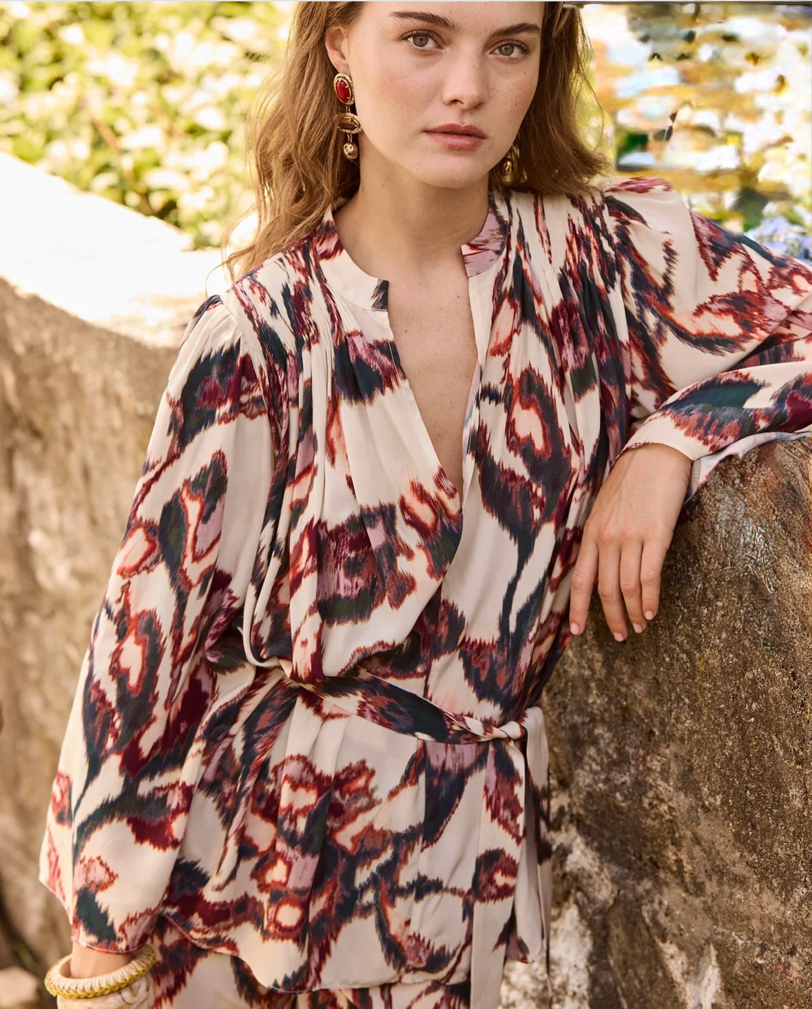 Shop Tops at Sartina | Sartina