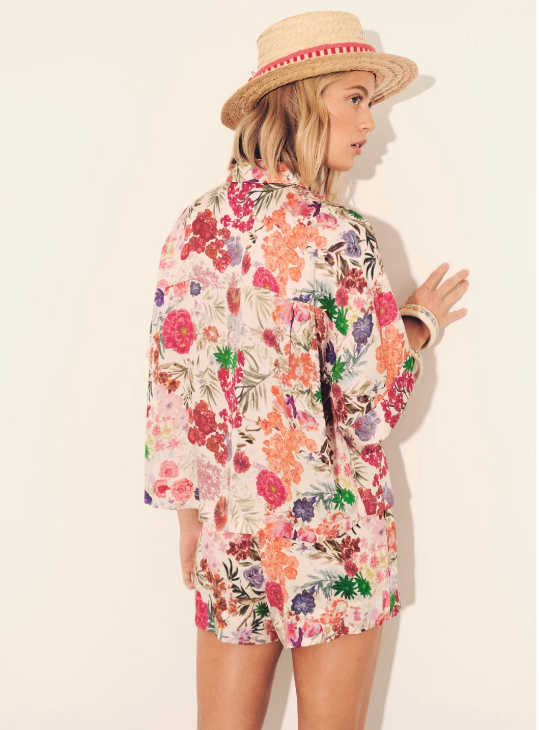 Moni Short in Floral Pink